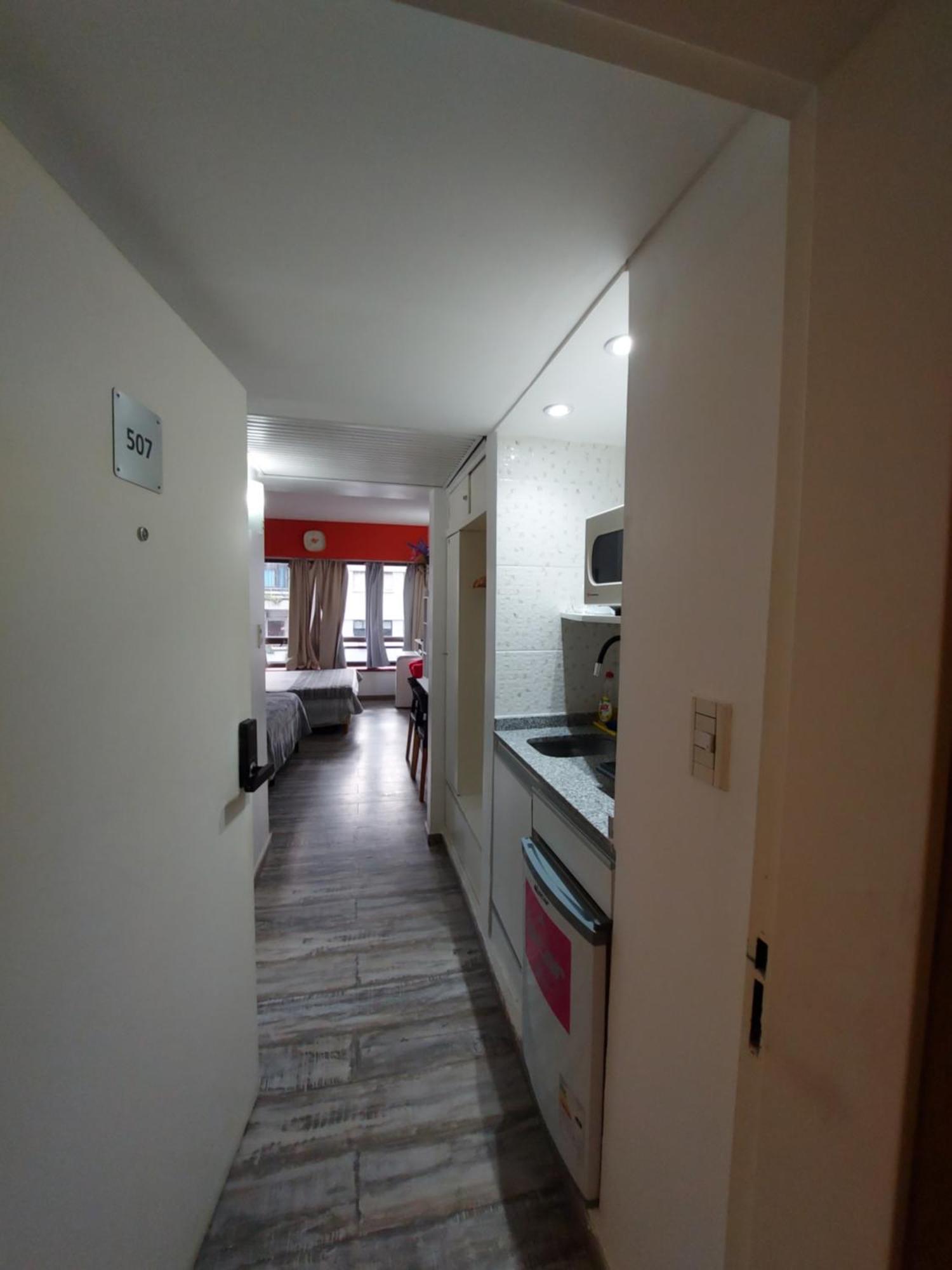 דירות בואנוס איירס Departamento En Microcentro מראה חיצוני תמונה